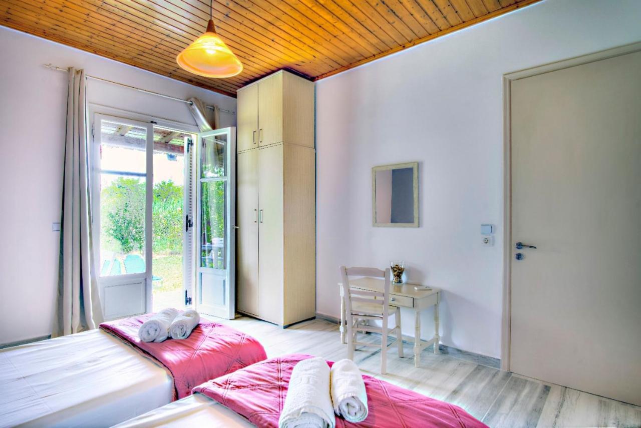 Marilenas House Apartman Asztrakerí Kültér fotó